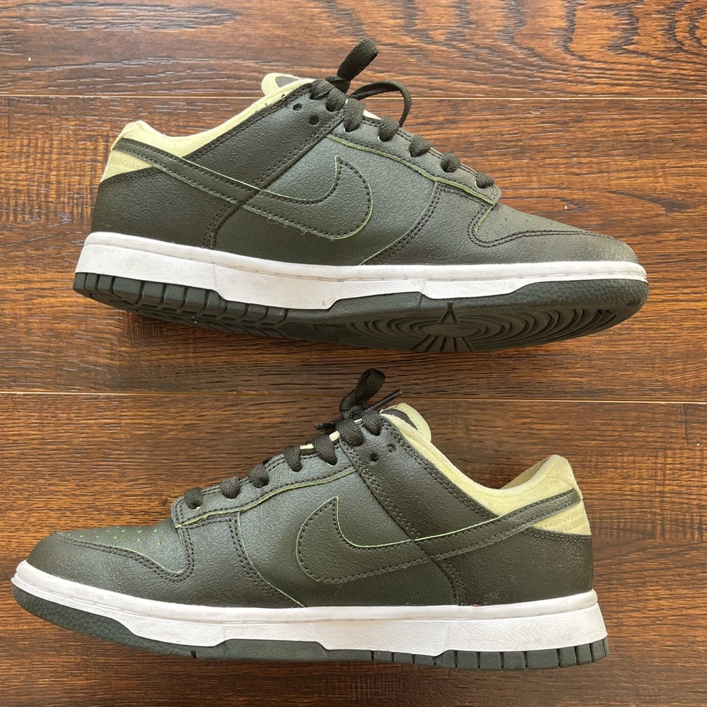 Nike Dunk Low Avocado - Picture 4 of 5
